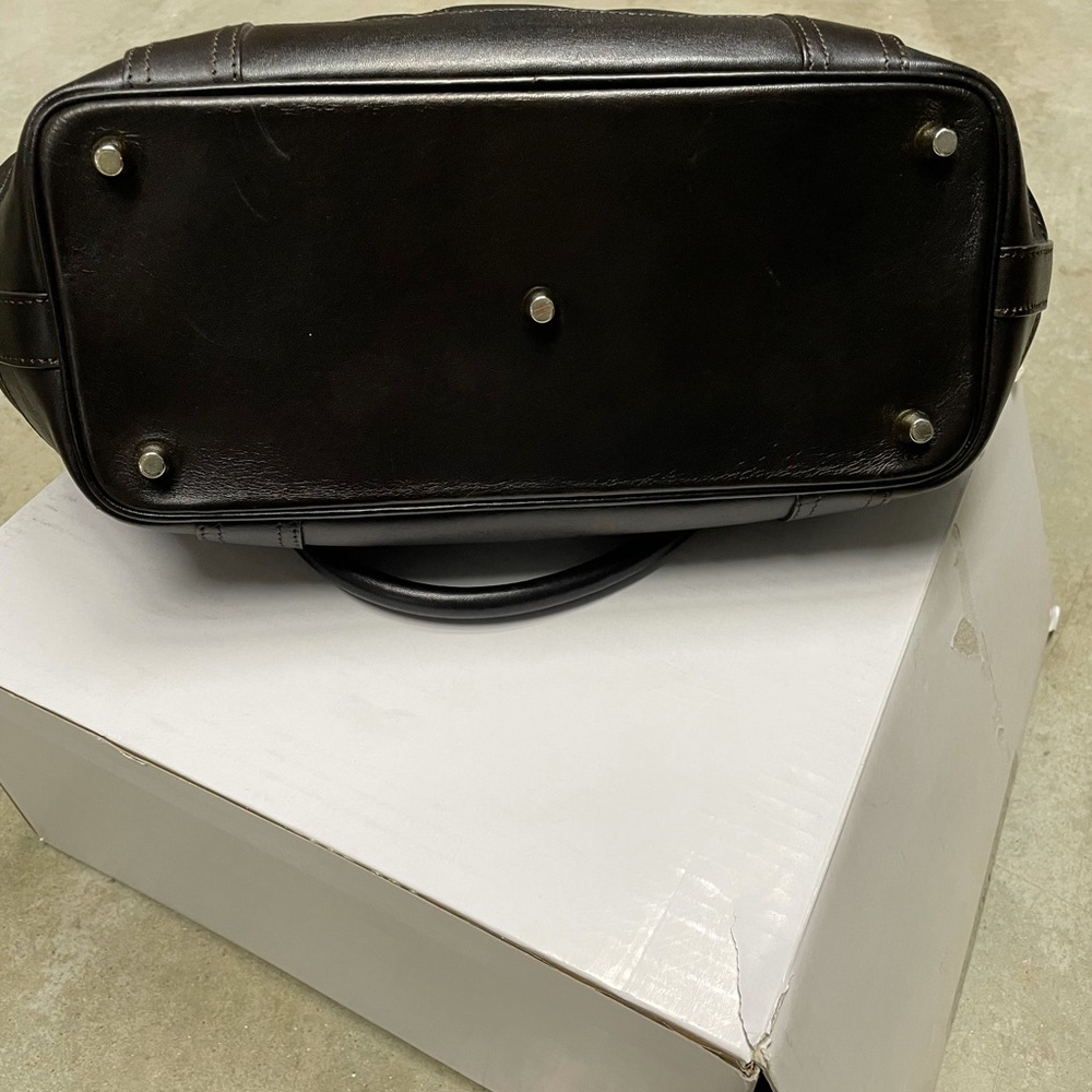 Authentic Mint Condition Burberry Beaton Quilted … - image 4